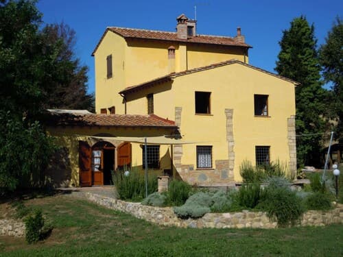 Escape in Rosignano Hills