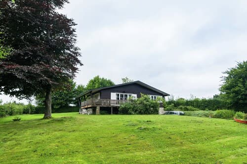 Detached Chalet With Views of the Lake of Butgenbach in the Middle of Nature