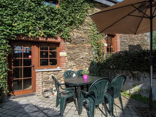 Quaint Apartment in Sensenruth With Terrace