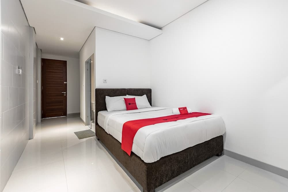 RedDoorz @ Padangsambian Denpasar