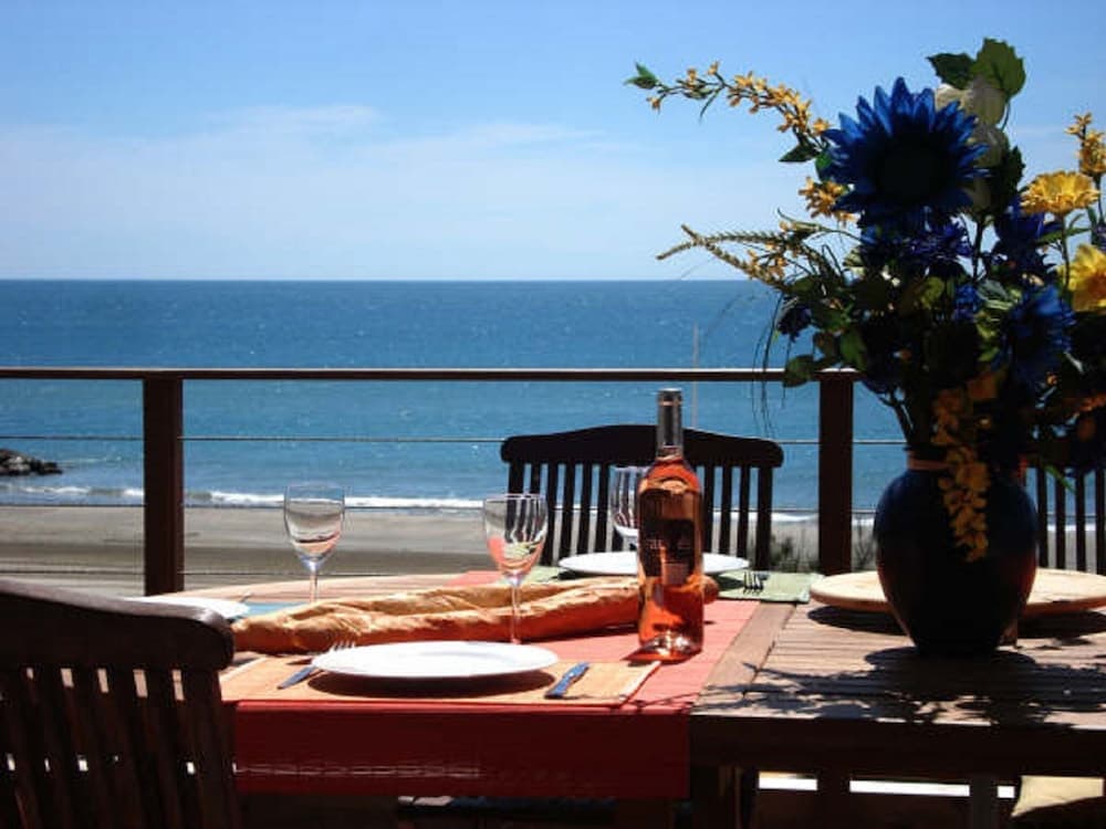 Hotel & Appartements Le Grand Large bord de mer