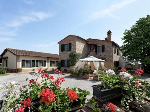 Home, Foiano Della Chiana