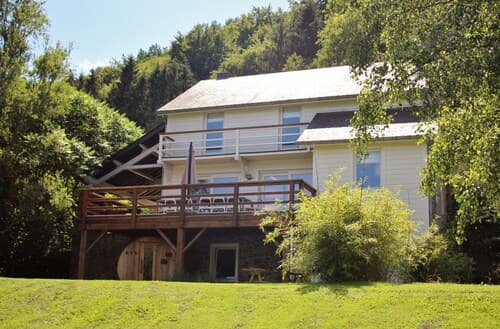 Holiday Home in Jupille Near Forest Trails