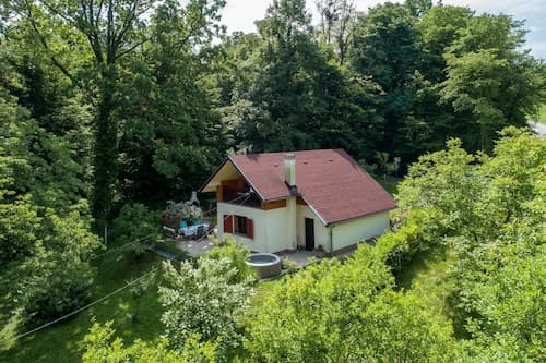 Lovely Holiday House With Big, Private Garden, Near Well Known SPA Centre
