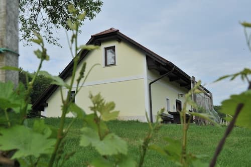 Vineyard Cottage Keglic