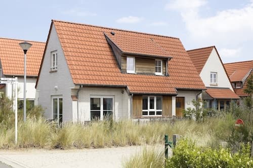 Villa, two Bathrooms and a Washing Machine, Near Ostend