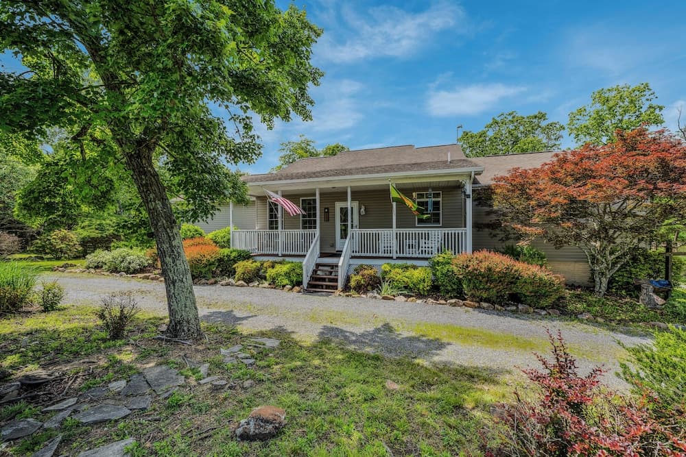 Blue Badger Cottage