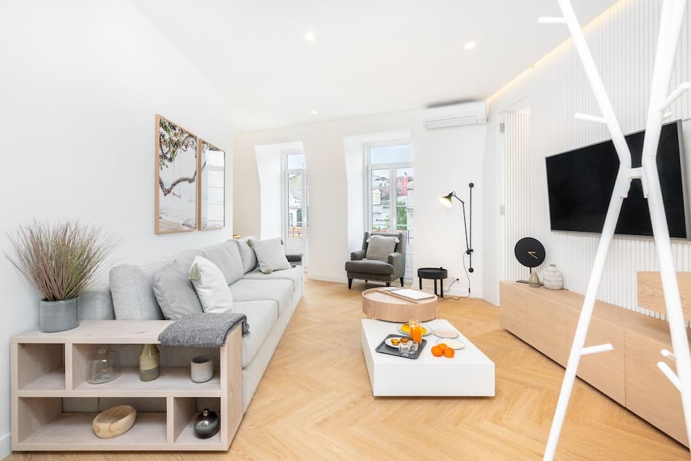 Luxury Duplex Prime Location