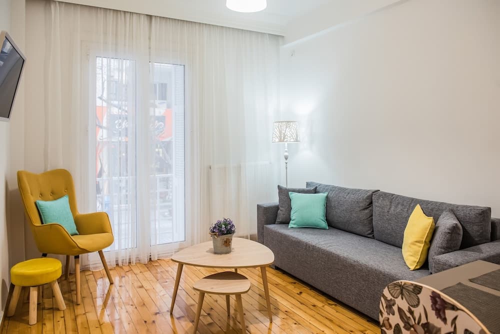 Lavender Apt by halu! Apartments