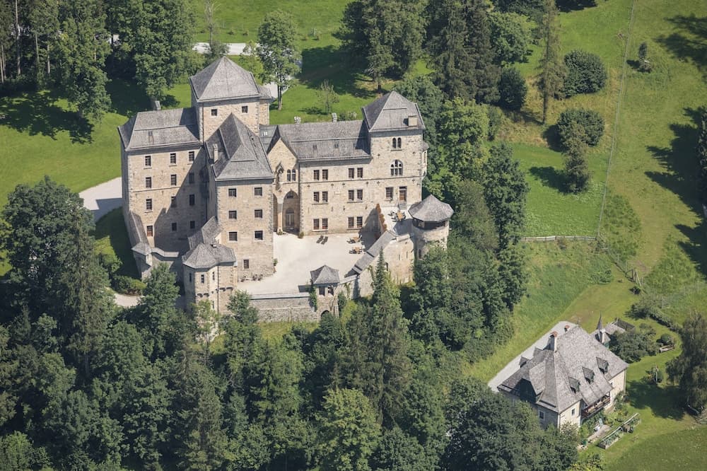 Schloss Fischhorn am See