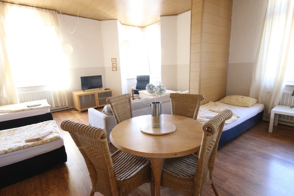 a-domo Apartments Oberhausen - Budget Apartments & Flats - short & longterm - single & grouptravel