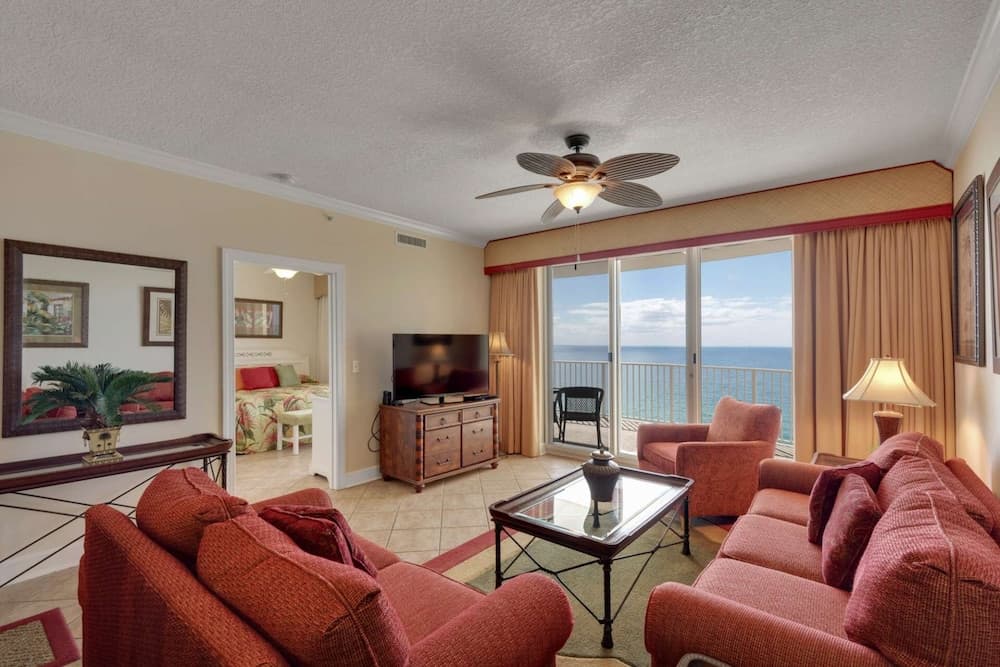 Twin Palms 1705