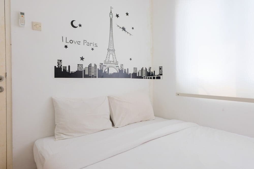 Elegant 2BR Paragon Village Apartment