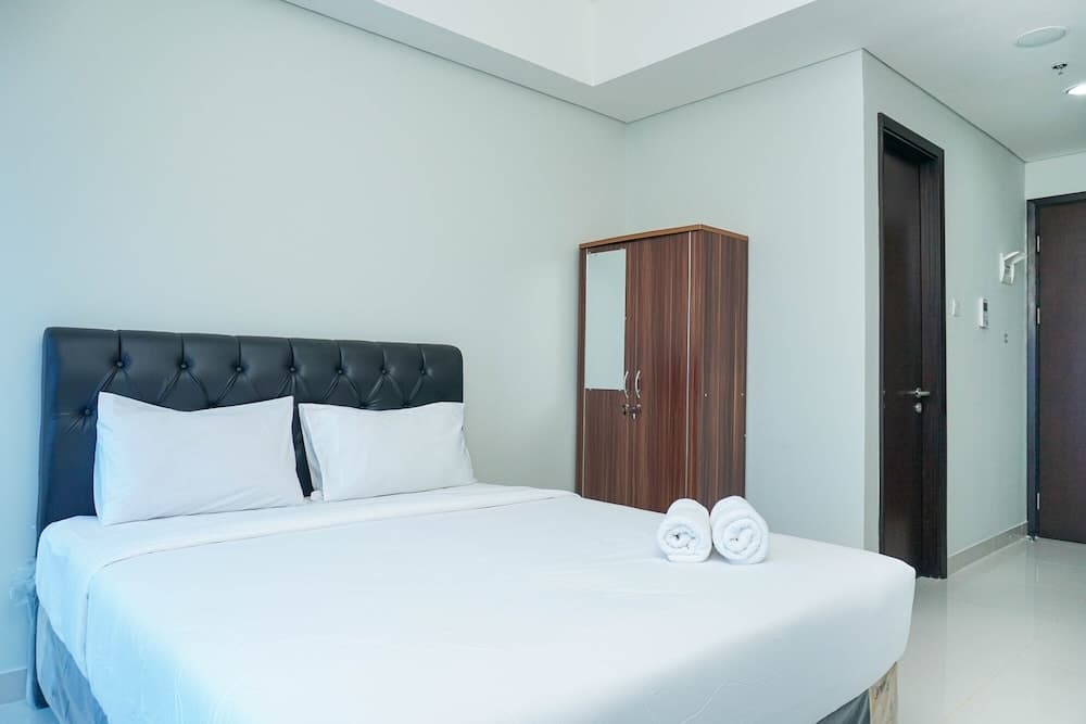Minimalist Studio Apartment at Puri Mansion