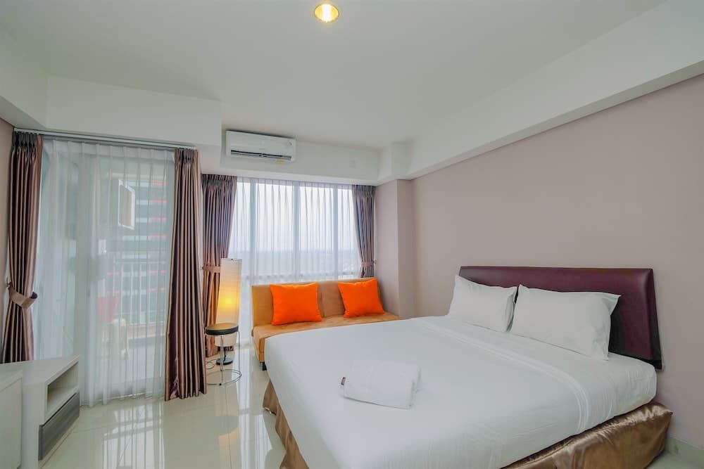 Fully Furnished Studio Apartment at H Residence