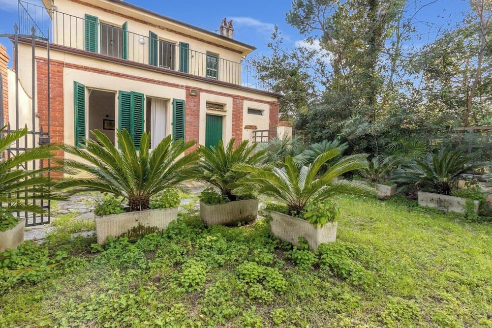 Il Gladiolo - Focette 100mt From Sea