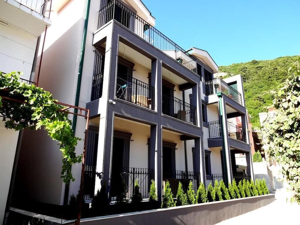 Family Apartments Budva