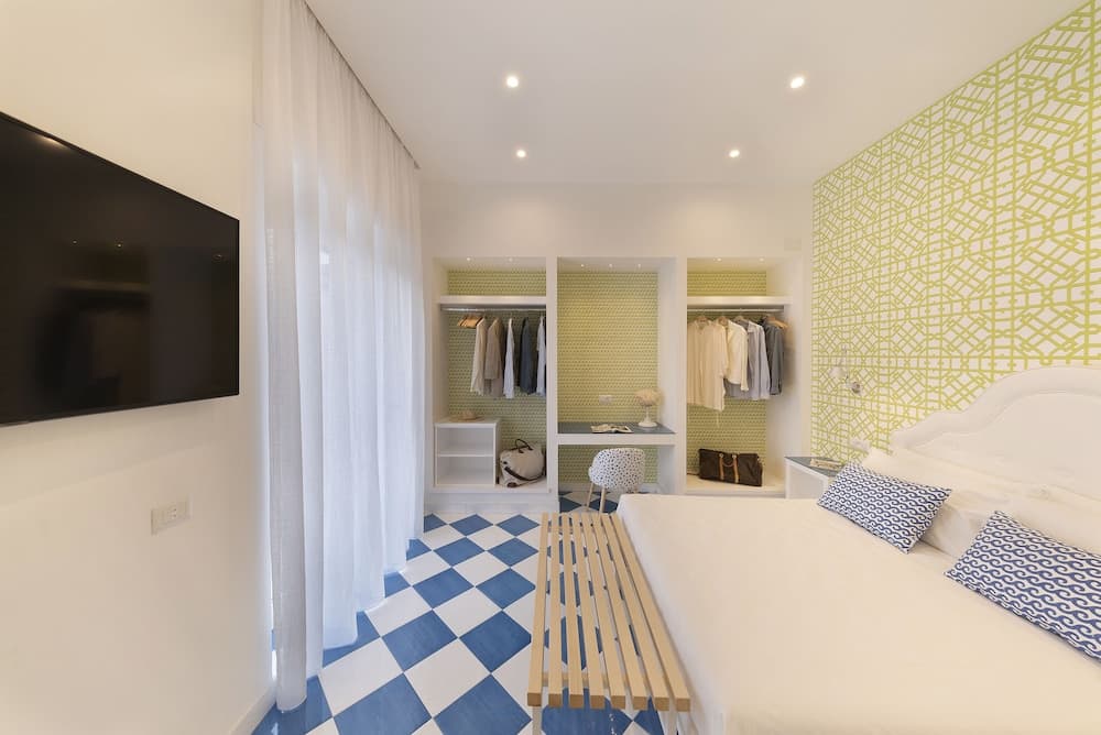 Design Holiday Home in Sorrento city center