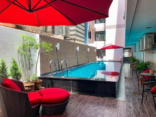 Scandia Beach Hotel - Soi 7 Best Location - 200m to Beach next to Food Market