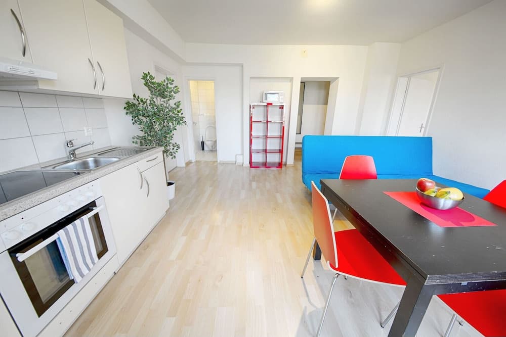 Hitrental Stauffacher Apartments