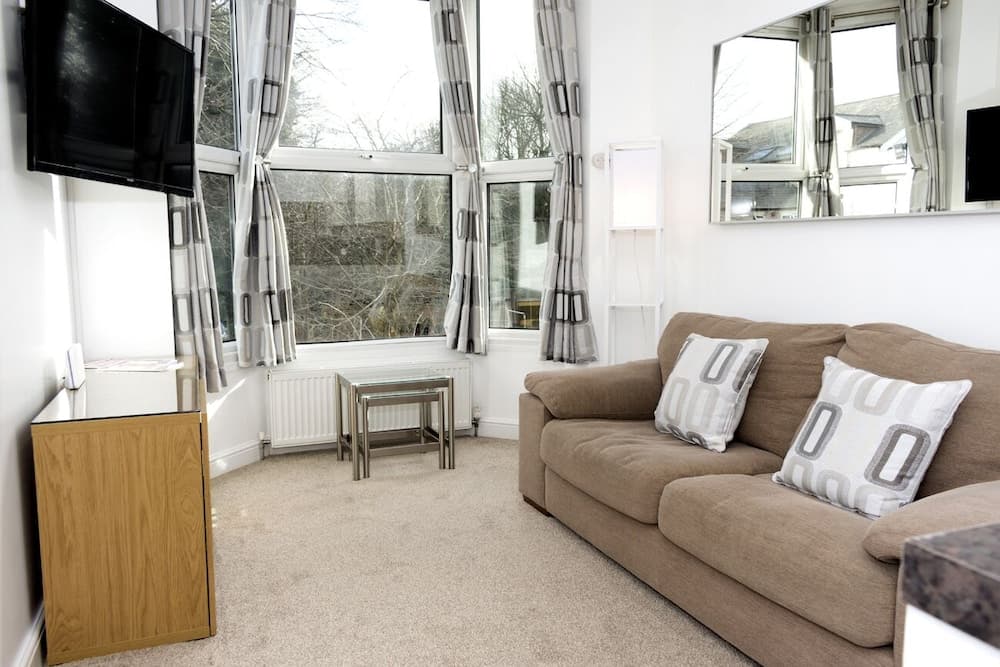 B16 Apartment C, Birmingham