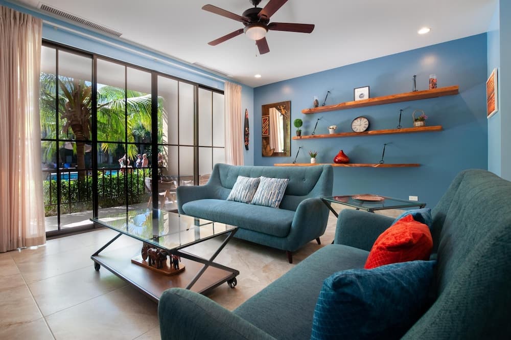 Nicely Decorated Ground-floor Unit in Front of Pool at Pacifico in Coco