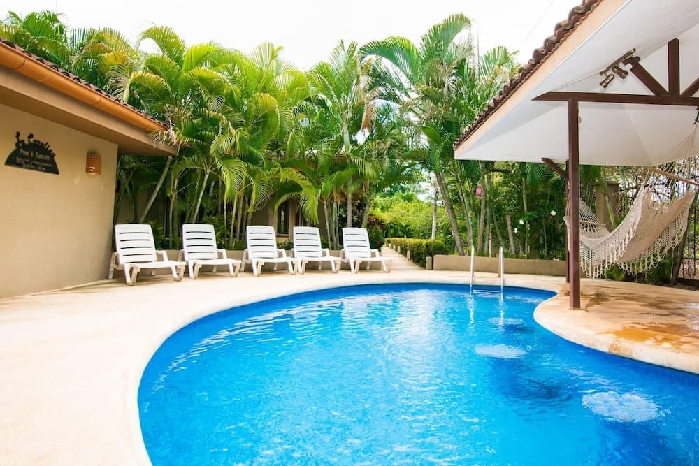 Charming Unit With Pool Sleeps 4 - Walk to Brasilito Beach