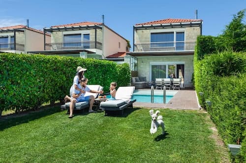 Sunny Villas Exclusive