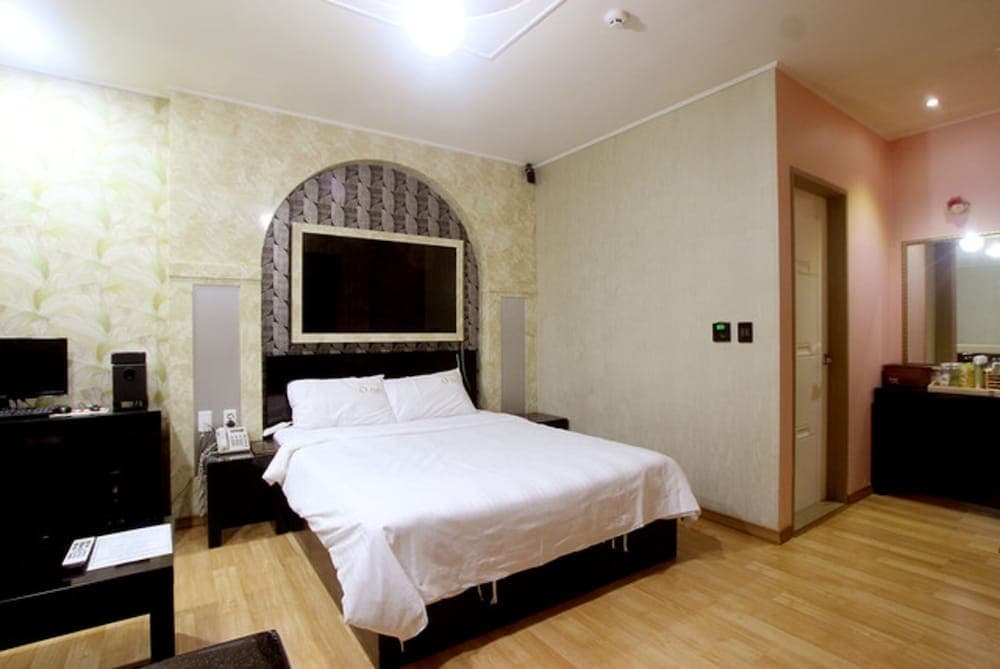 One Motel
