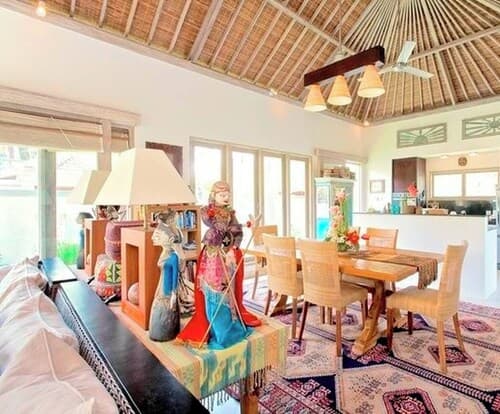 Vss-ubud Ricefield -ac-3bd-3bth-pool-b&b-internet