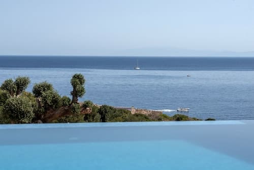 Aliv Stone Suites & Spa