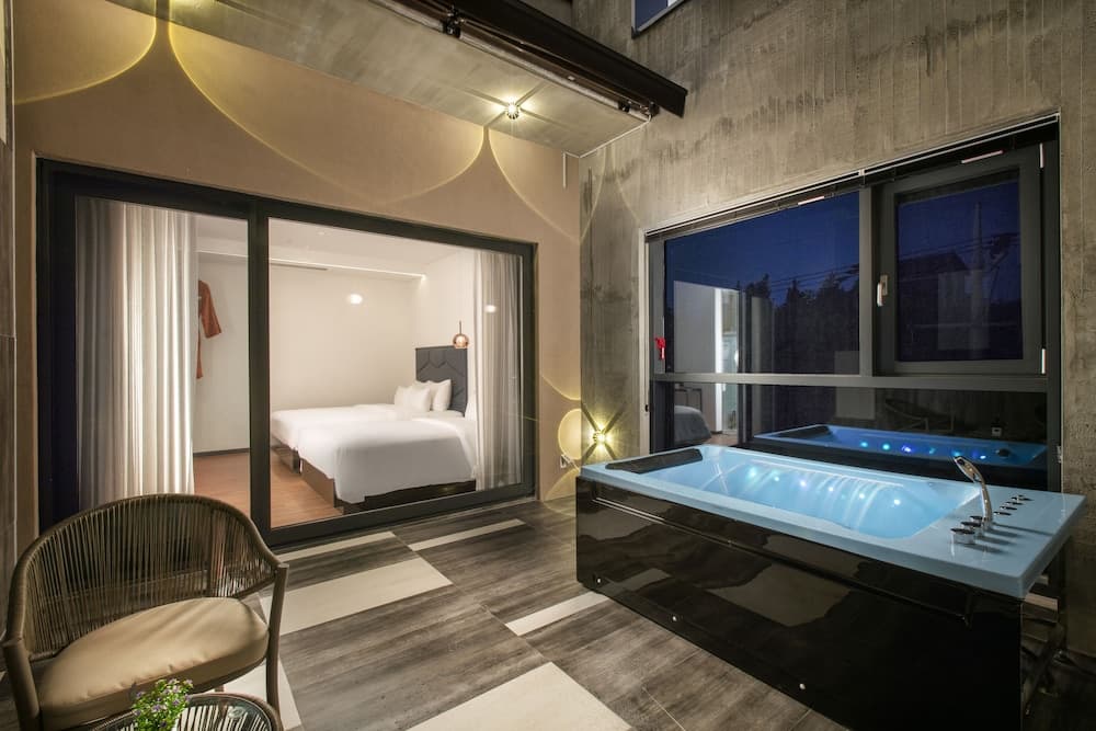 Neulpum Hotel