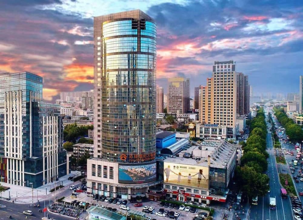 Yun-Zen Century Hotel