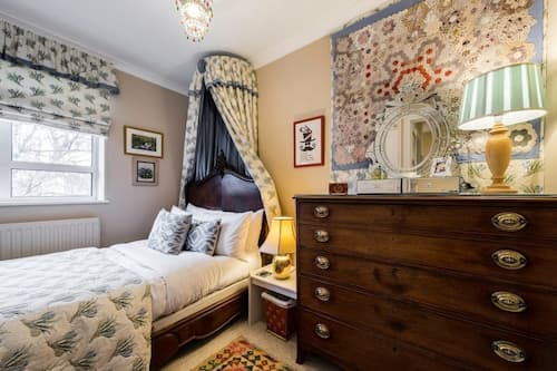 3 Bedroom Apartment on Portobello Road in Notting Hill