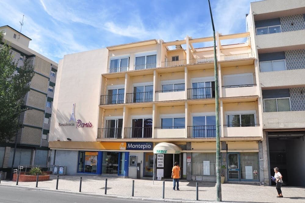 Hostel Paris
