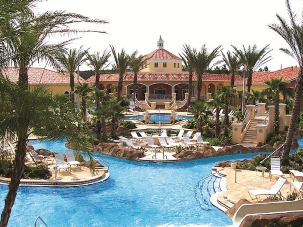 Regal Palms Resort 4 Bedroom Townhome! Townhouse by RedAwning