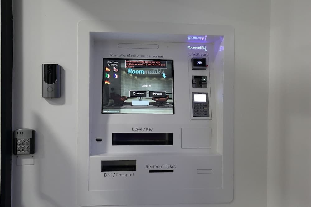 Giriş/çıkış büfesi