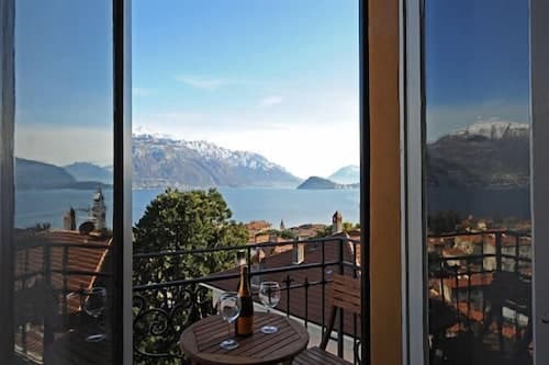Menaggio Castello Panoramica