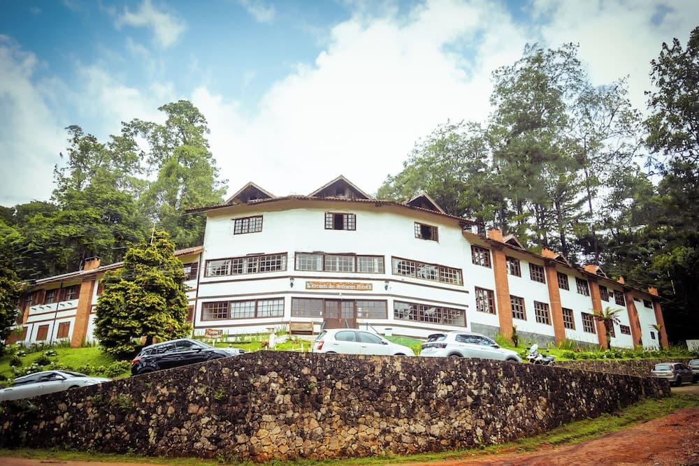 VELINN Recanto das Hortências Hotel