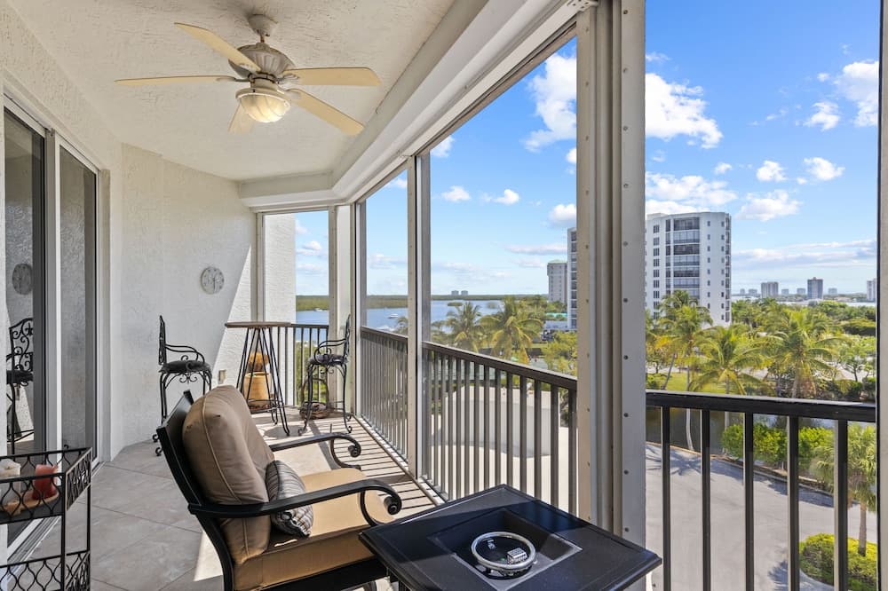 Waterside 246