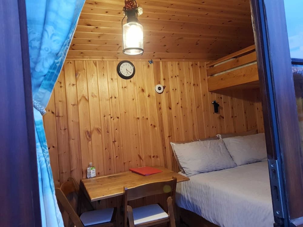 Foxglove Holiday Private Eco Accommodation