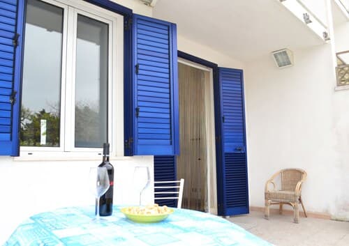 Charming Home On The Beach With Spacious Terraces & Garden - Pets Allowed