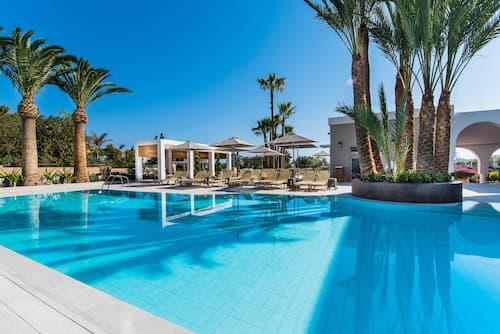 Dedalos Hotel