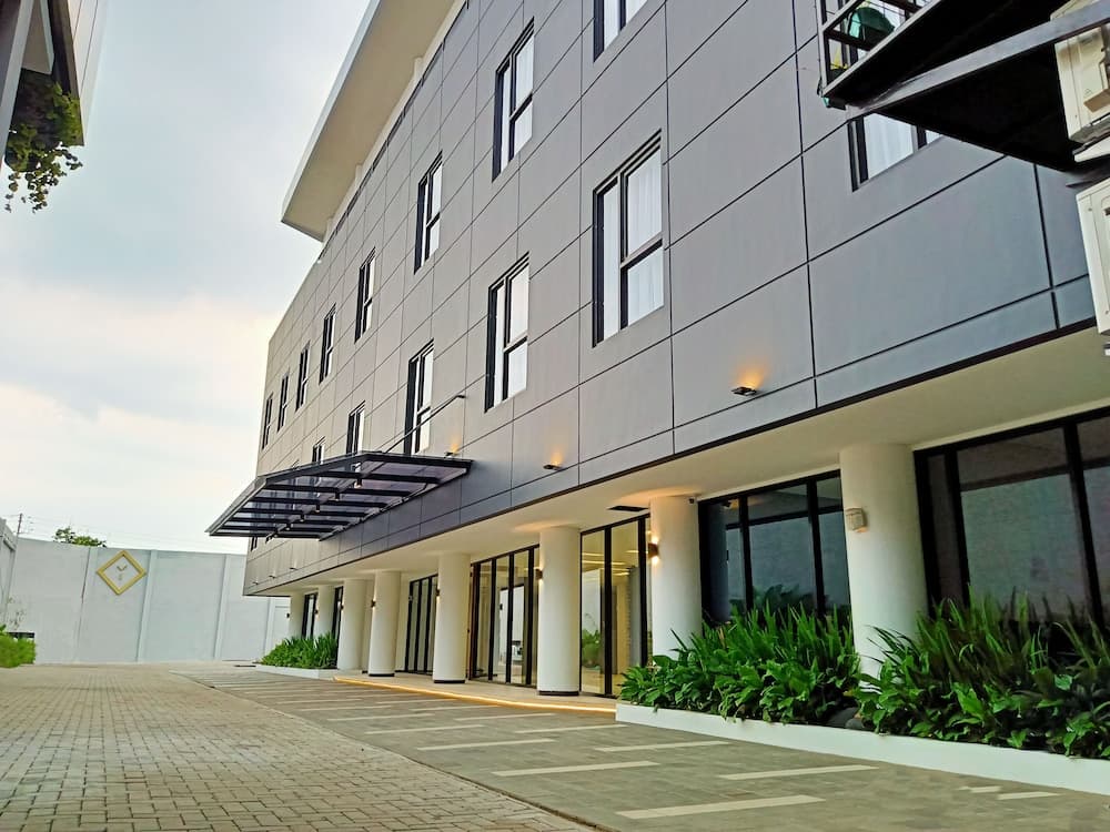 Hotel Youstay Semarang By Sinergi