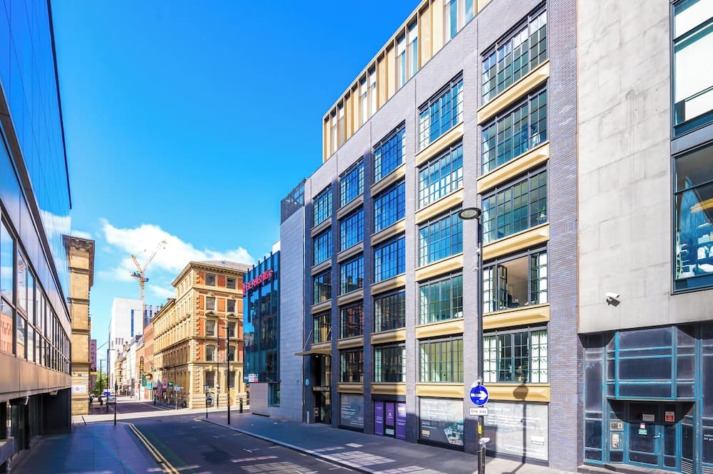 Hilltop Serviced Apartments - Piccadilly