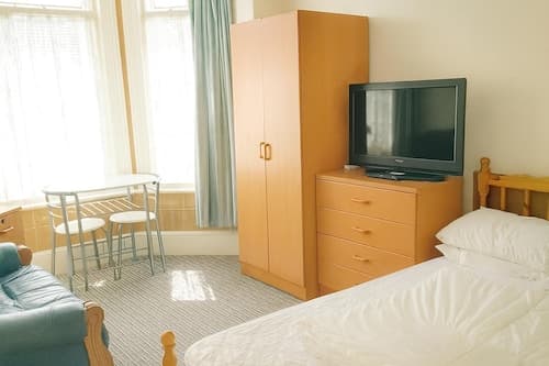 Glen Villa Flat 4 - 2 Berth