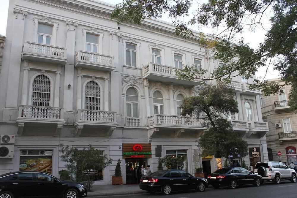 Tourest Inn Central - Hostel