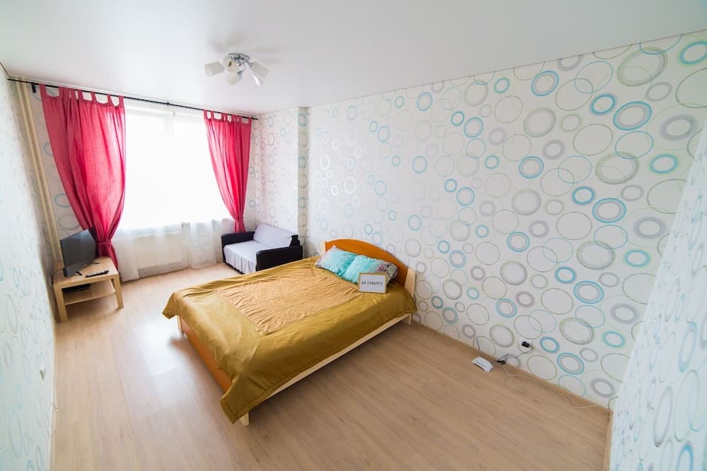 Komsomolskaya 15 - 742