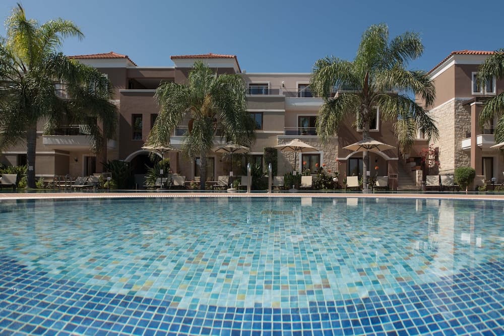 Okeanis Golden Resort