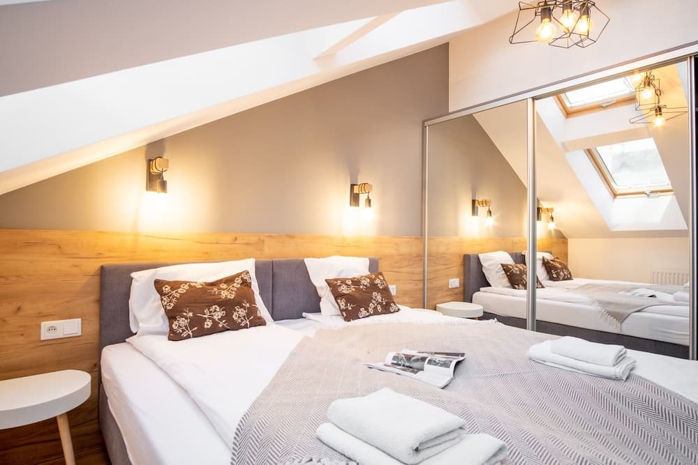 Szpitalna 9 Residence